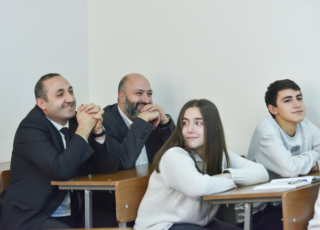 YSU, YSU STEM, ԵՊՀ, ԵՊՀ ՍԹԵՄ, ավագ դպրոց