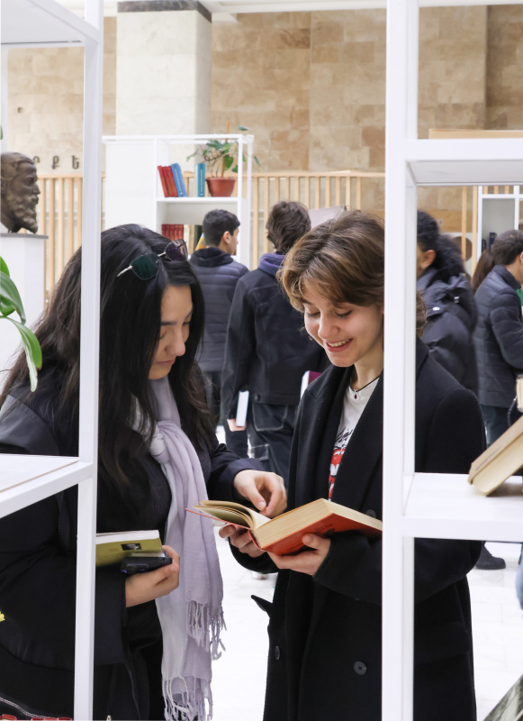 Գրքի տոնը ԵՊՀ-ում