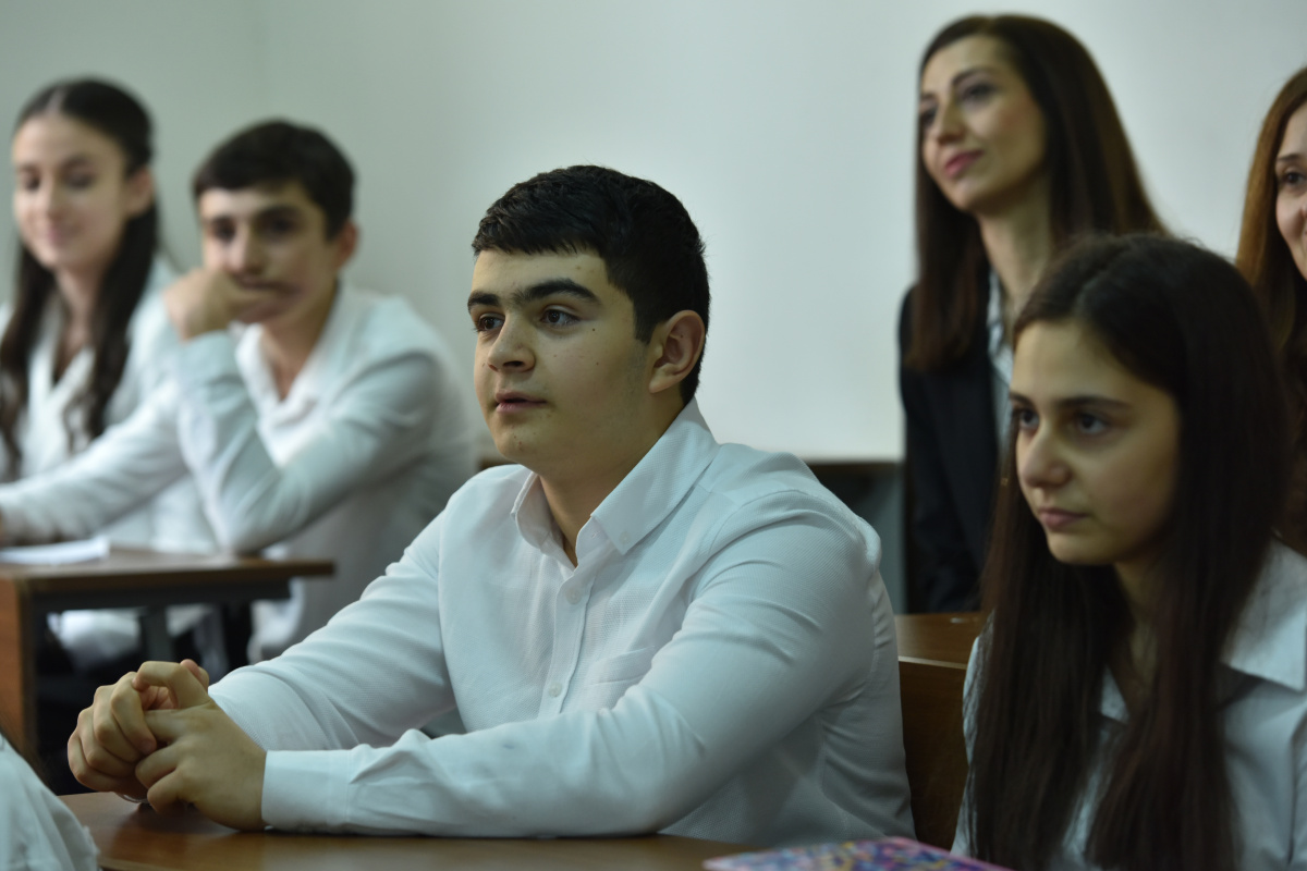 YSU, YSU STEM, ԵՊՀ, ԵՊՀ ՍԹԵՄ, ավագ դպրոց